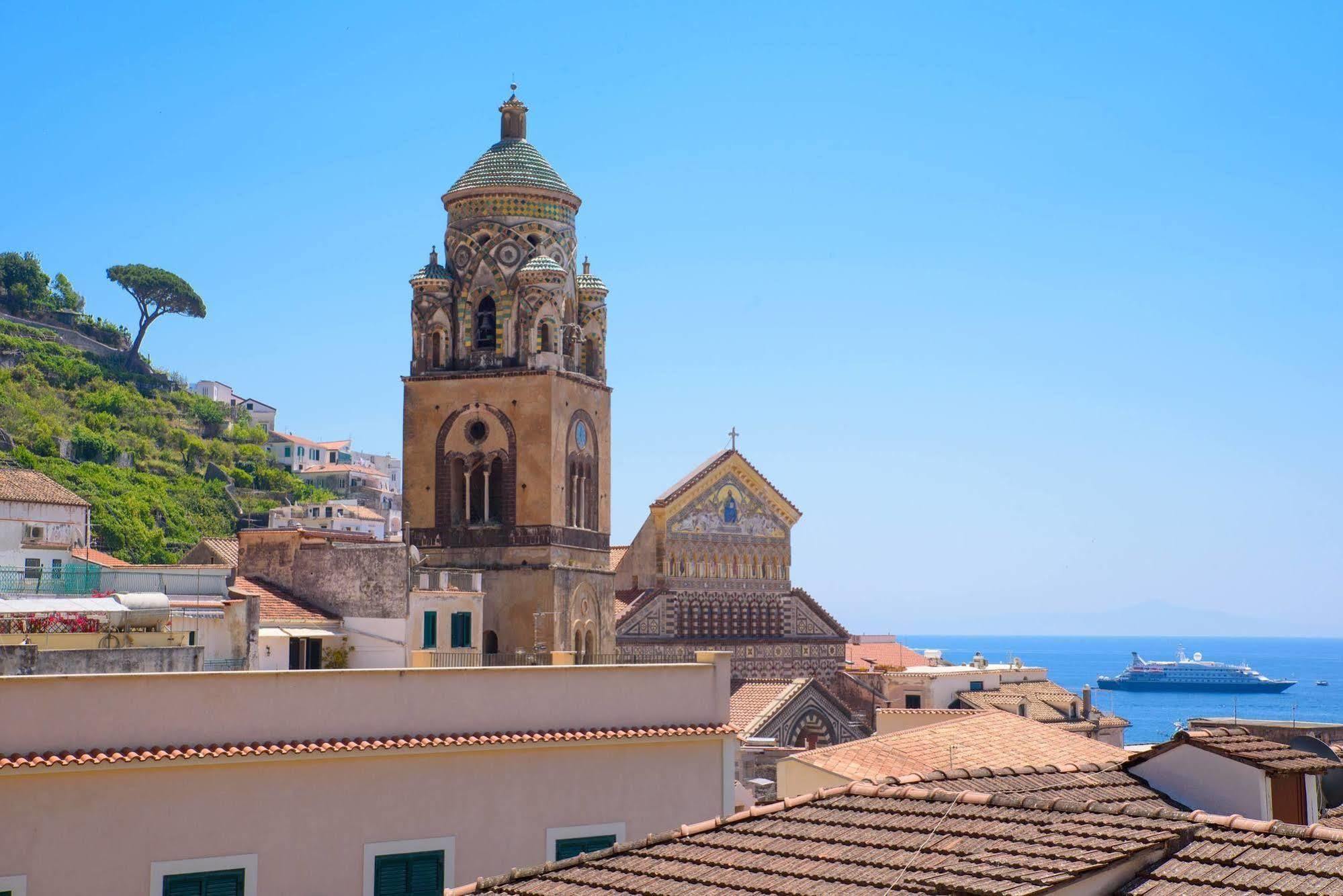 Hotel Amalfi Exterior photo